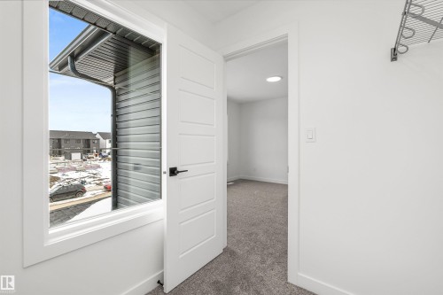 622 176 Avenue, Edmonton, AB - Indoor Photo Showing Other Room