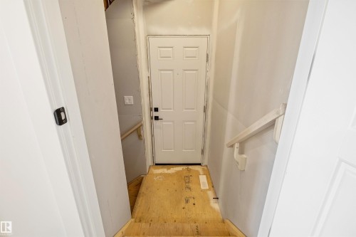 622 176 Avenue, Edmonton, AB - Indoor Photo Showing Other Room