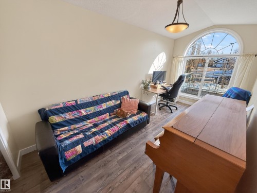 519 Westerra Boulevard, Stony Plain, AB - Indoor