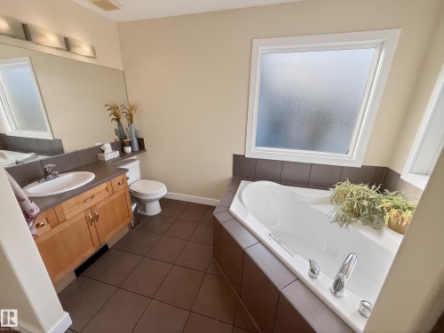 519 Westerra Boulevard, Stony Plain, AB - Indoor Photo Showing Bathroom