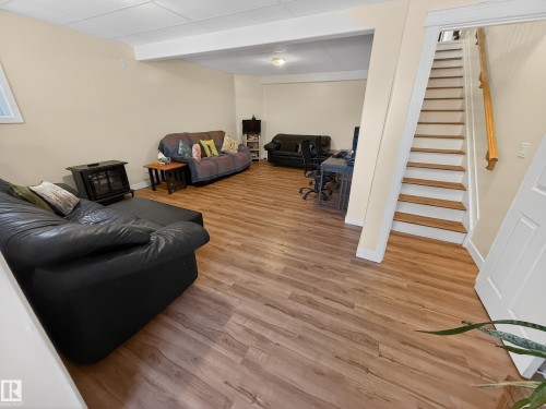 519 Westerra Boulevard, Stony Plain, AB - Indoor