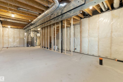 1048 14 Avenue, Edmonton, AB - Indoor Photo Showing Basement