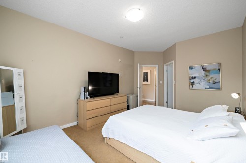 126 4312 139 Avenue, Edmonton, AB - Indoor Photo Showing Bedroom
