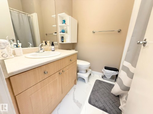 126 4312 139 Avenue, Edmonton, AB - Indoor Photo Showing Bathroom