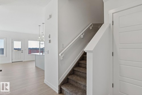 8616 183 Avenue, Edmonton, AB - Indoor Photo Showing Other Room