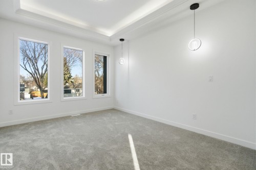 7953 79 Avenue, Edmonton, AB - Indoor Photo Showing Other Room