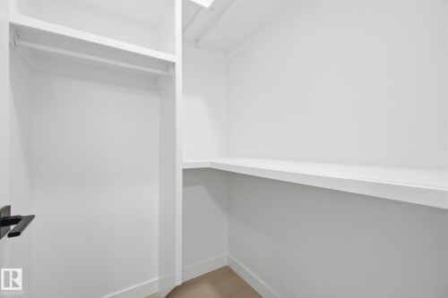 7953 79 Avenue, Edmonton, AB - Indoor Photo Showing Other Room