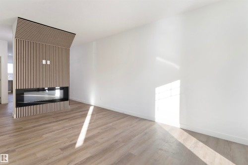 263 Munn Way, Leduc, AB - Indoor Photo Showing Other Room