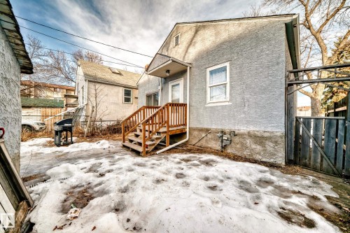 10564 92 Street, Edmonton, AB - Outdoor