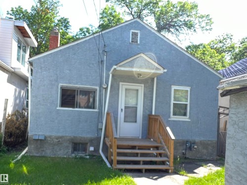 10564 92 Street, Edmonton, AB - Outdoor