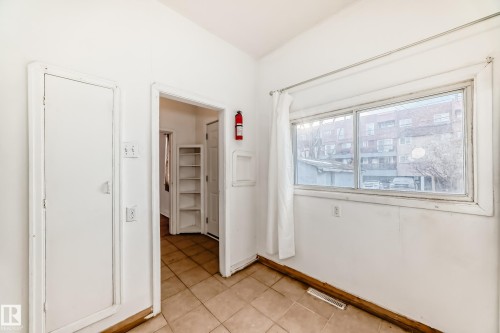 10564 92 Street, Edmonton, AB - Indoor Photo Showing Other Room