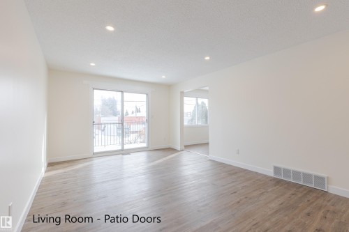 10139 80 Street, Edmonton, AB - Indoor