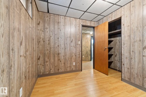 12023 137 Avenue, Edmonton, AB - Indoor Photo Showing Other Room