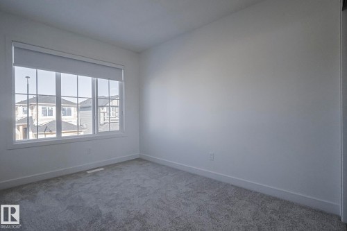 6343 King Wynd, Edmonton, AB - Indoor Photo Showing Other Room