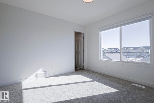 6343 King Wynd, Edmonton, AB - Indoor Photo Showing Other Room