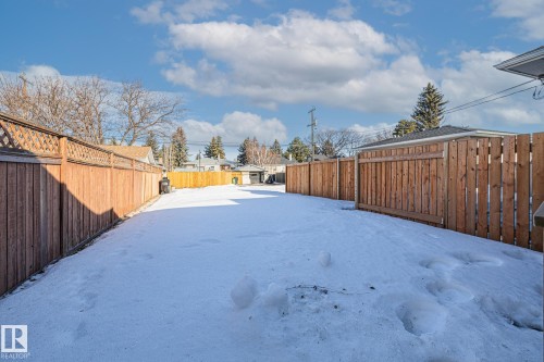 11420 112 Avenue, Edmonton, AB - Outdoor