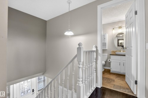 3907 44 Avenue, Stony Plain, AB - Indoor Photo Showing Other Room