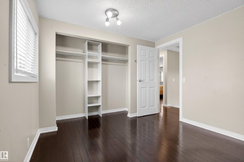 3907 44 Avenue, Stony Plain, AB - Indoor