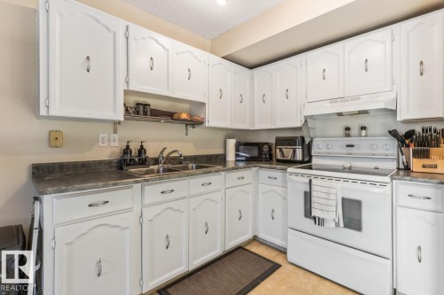 1257 Hooke Road, Edmonton, AB - Indoor Photo Showing Kitchen With Double Sink