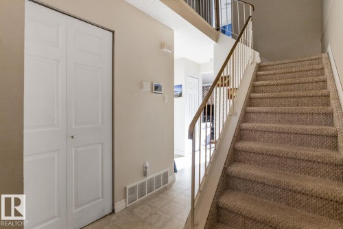 1257 Hooke Road, Edmonton, AB - Indoor Photo Showing Other Room