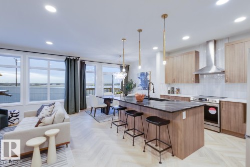 4136 208 Street  Edmonton, AB T6M 3E4