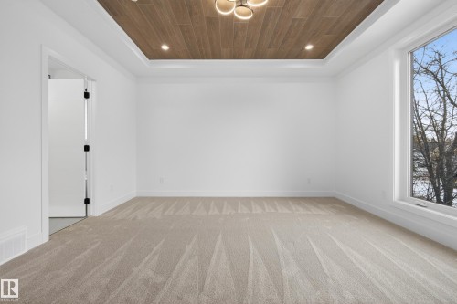 11611 79, Edmonton, AB - Indoor Photo Showing Other Room