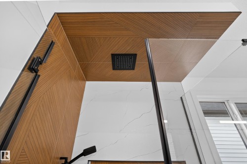 11611 79, Edmonton, AB - Indoor Photo Showing Other Room