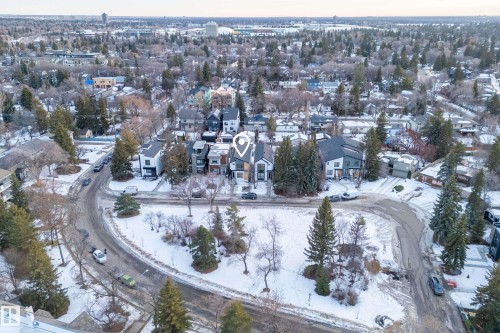 11611 79, Edmonton, AB - Outdoor With View