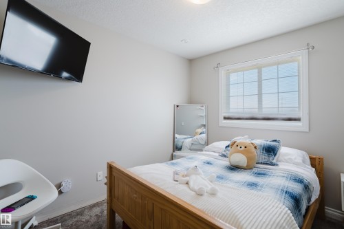 66 Grayridge Crescent, Stony Plain, AB - Indoor Photo Showing Bedroom
