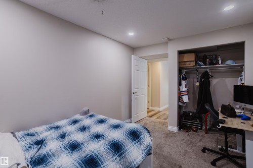 66 Grayridge Crescent, Stony Plain, AB - Indoor Photo Showing Bedroom
