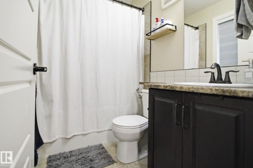 1418 169 Street, Edmonton, AB - Indoor Photo Showing Bathroom