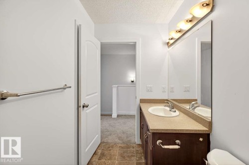 63 14208 36 Street, Edmonton, AB - Indoor Photo Showing Bathroom