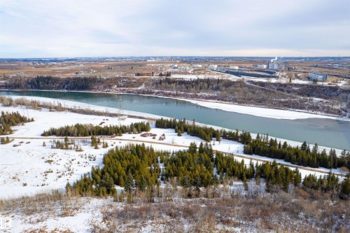 139 1180 Hyndman Road Nw, Edmonton, AB - Outdoor With Body Of Water With View