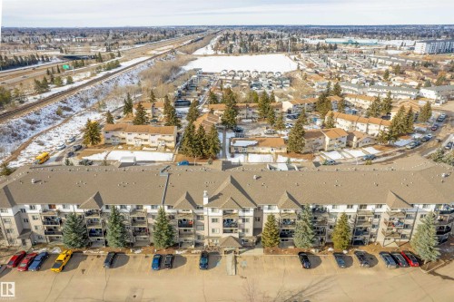 139 1180 Hyndman Road Nw, Edmonton, AB - Outdoor With View
