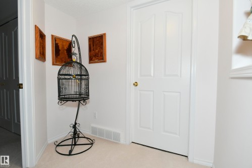 5 102 Bridgeport Crossing, Leduc, AB - Indoor Photo Showing Other Room