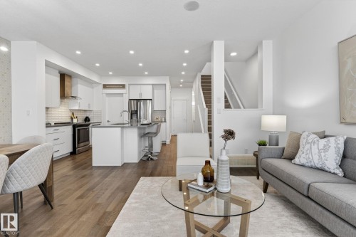 1096 Secord Promenade, Edmonton, AB - Indoor