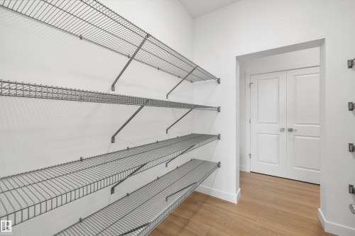 6292 180 Avenue Nw, Edmonton, AB - Indoor With Storage