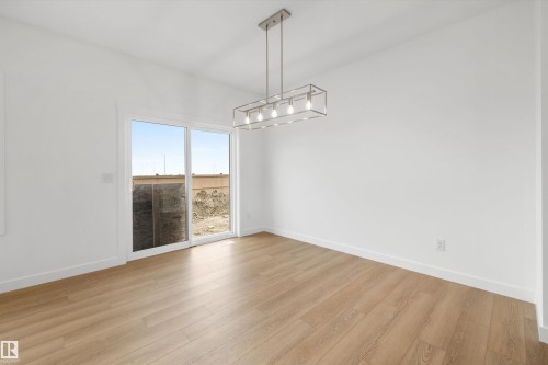 6292 180 Avenue Nw, Edmonton, AB - Indoor Photo Showing Other Room