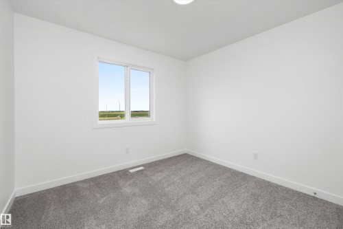 6292 180 Avenue Nw, Edmonton, AB - Indoor Photo Showing Other Room