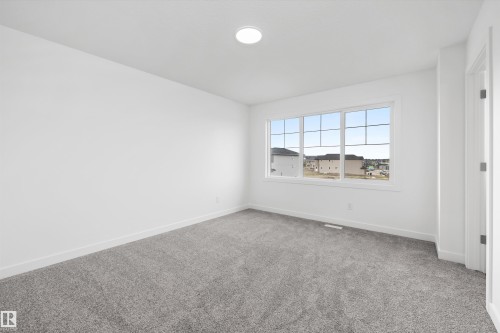 6292 180 Avenue Nw, Edmonton, AB - Indoor Photo Showing Other Room