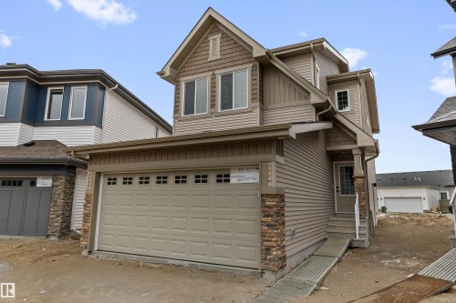 4039 207 Street, Edmonton, AB - Outdoor