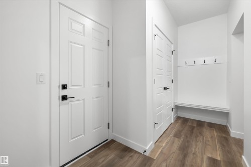 4039 207 Street, Edmonton, AB - Indoor Photo Showing Other Room