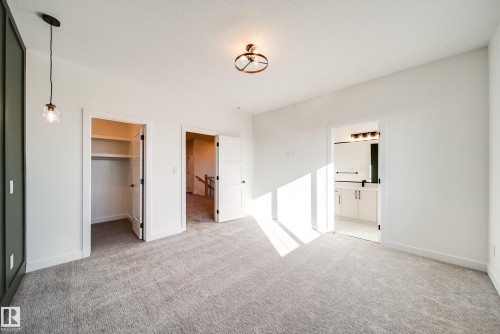 18 Blackbird Bend, Fort Saskatchewan, AB - Indoor Photo Showing Other Room