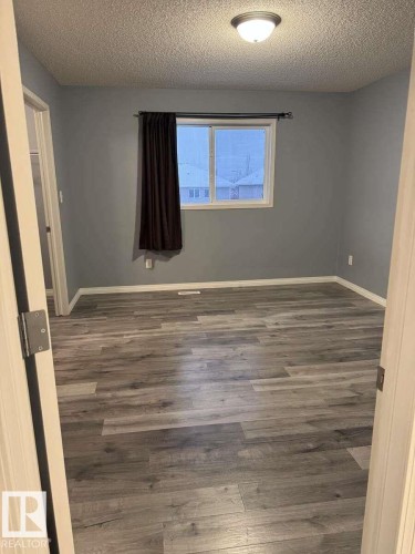 23 Vernon, Spruce Grove, AB - Indoor Photo Showing Other Room