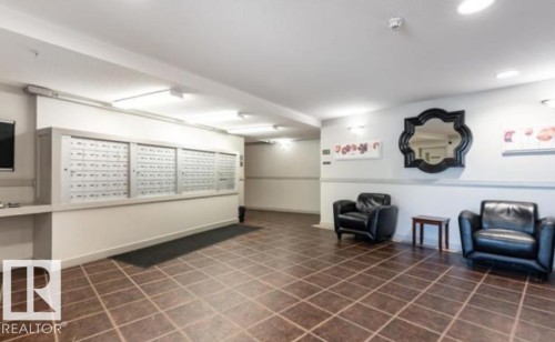 125 920 156 Street, Edmonton, AB - Indoor Photo Showing Other Room