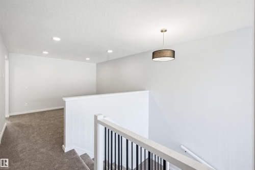 22812 82 Avenue, Edmonton, AB - Indoor Photo Showing Other Room