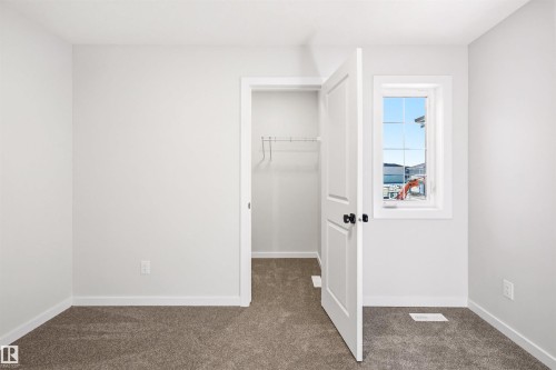 22812 82 Avenue, Edmonton, AB - Indoor Photo Showing Other Room