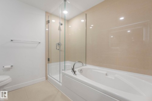 601 9720 106 Street, Edmonton, AB - Indoor Photo Showing Bathroom