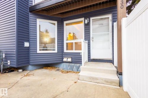 Property entrance - 3530 42 Street, Edmonton, AB - Outdoor