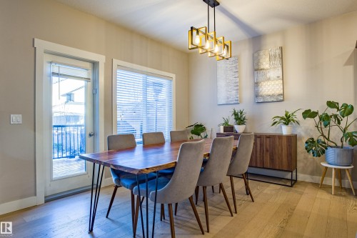 28 Hilldowns Drive, Spruce Grove, AB - Indoor Photo Showing Dining Room